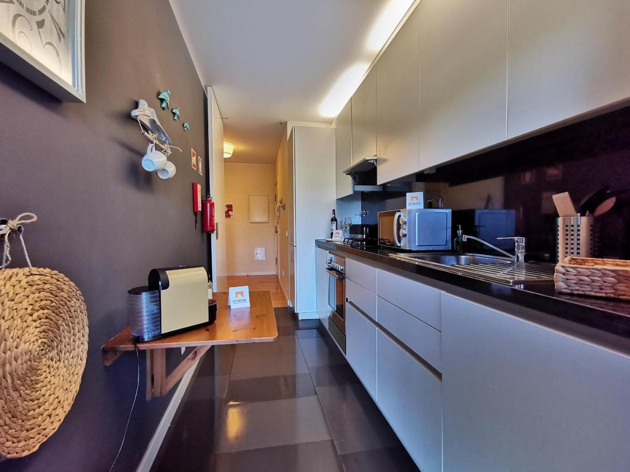 Bridge View With Balcony Apartment Sacavem Exterior photo