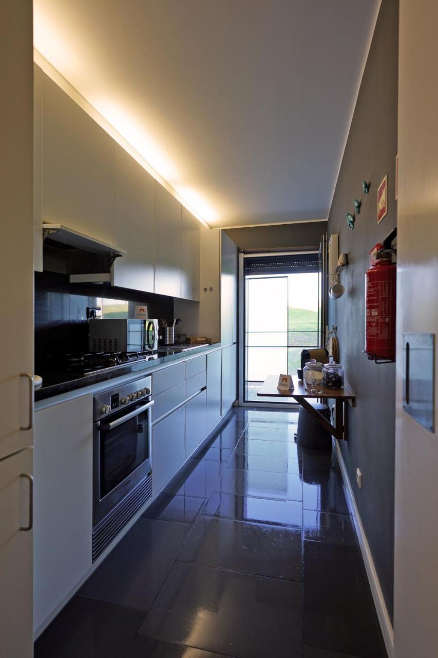 Bridge View With Balcony Apartment Sacavem Exterior photo